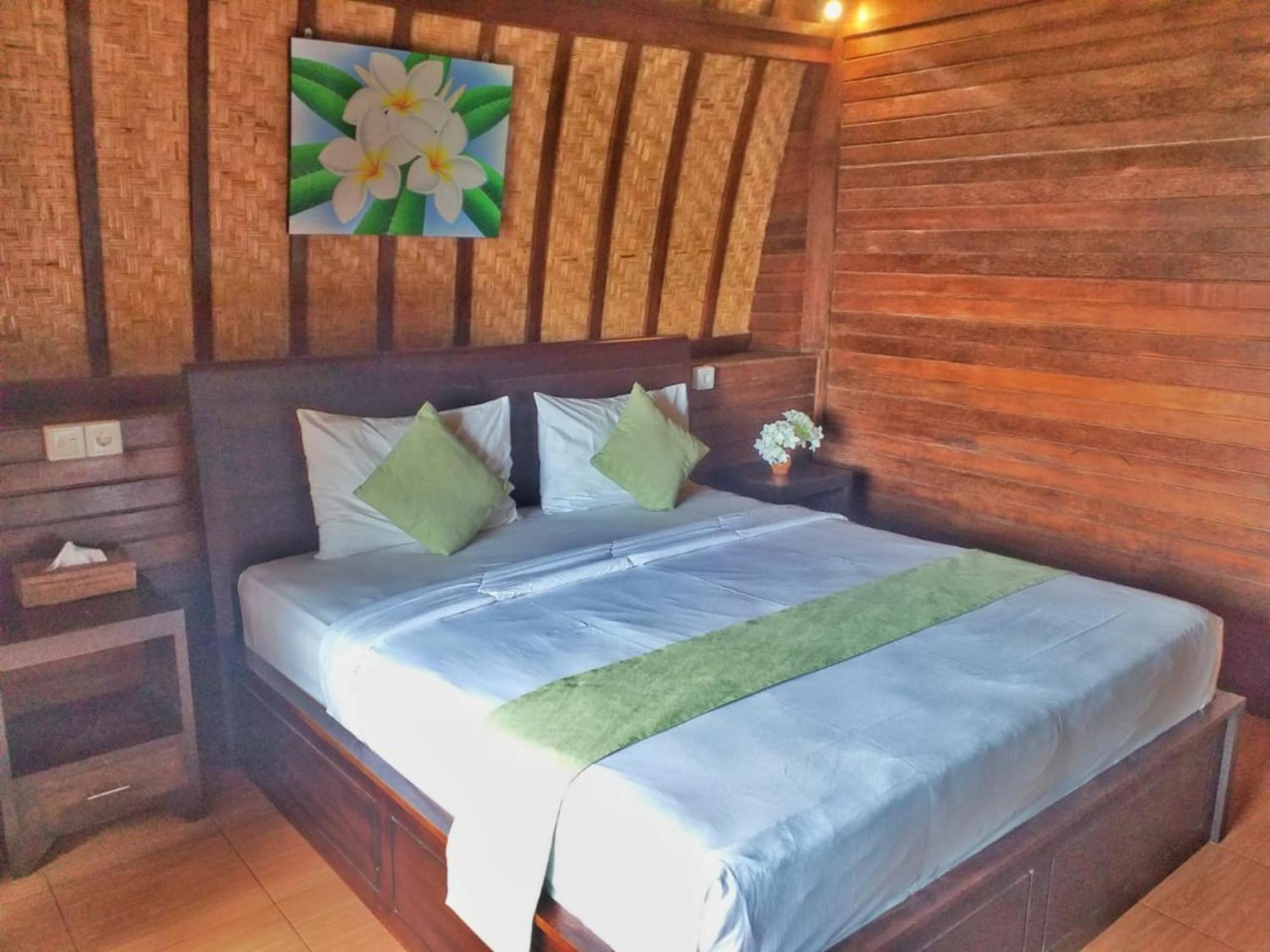 บาตารัน การ์เดน คอตเทจ Hotel Batununggul ห้อง รูปภาพ
